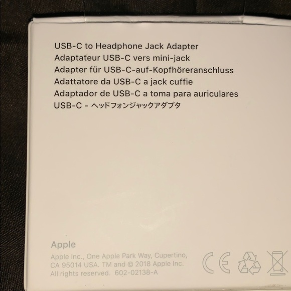 APPLE USB-c headphone adapter - Picture 2 of 4